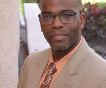 ken-williams-headshot-board-of-directors